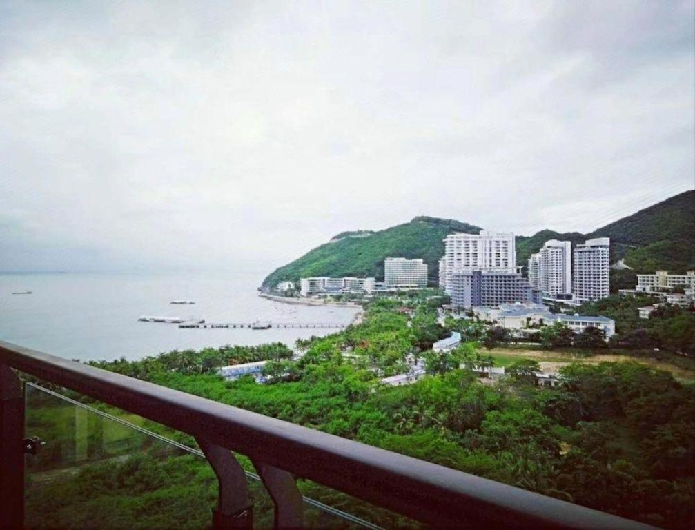 Sanya Shanghai Huating Boutique Resort Hotel Exterior foto